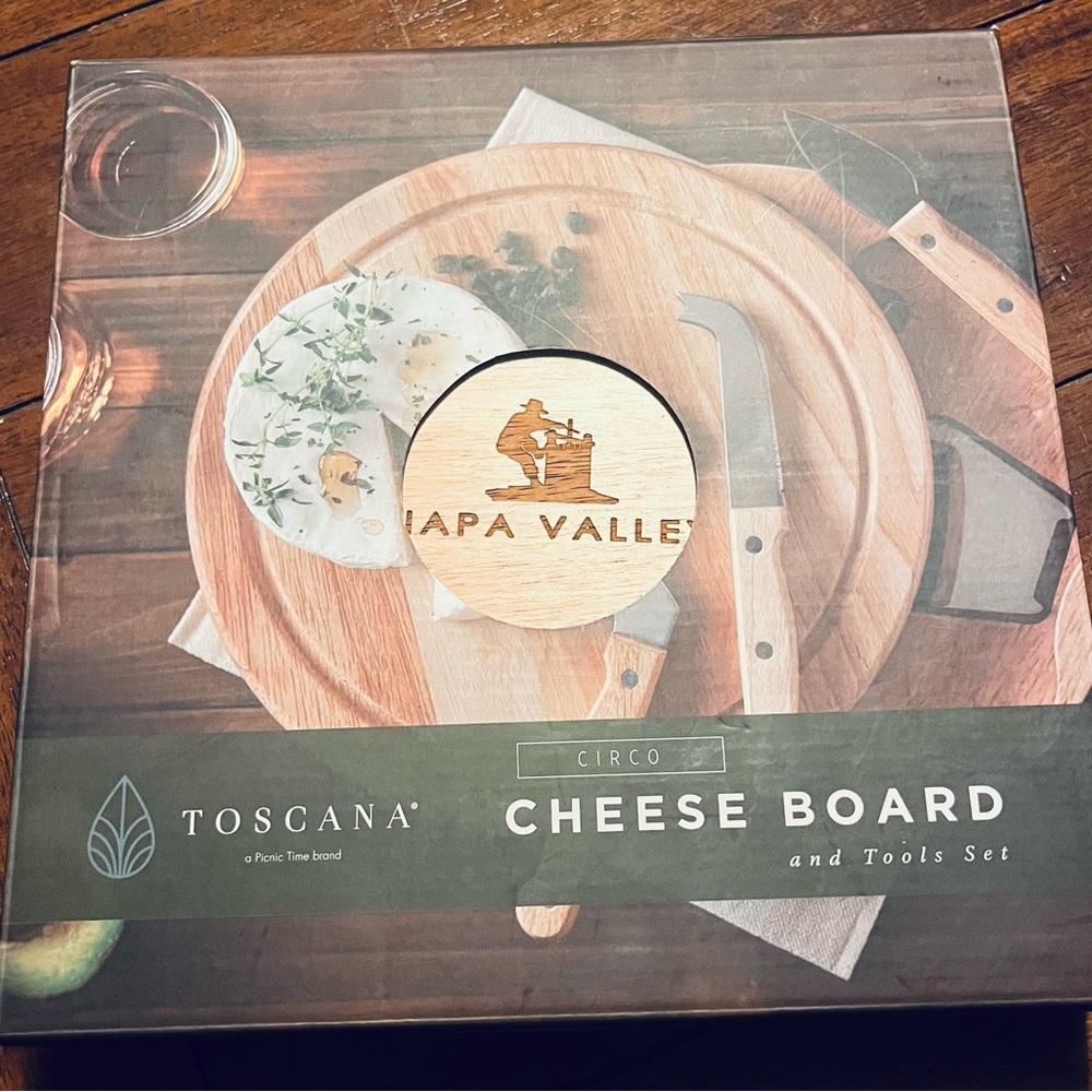 Toscana Cheese Board and Tools Set